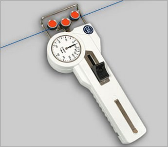 Cách tính lực căng dây thủ công trong vật lý khi không có máy đo lực căng dây